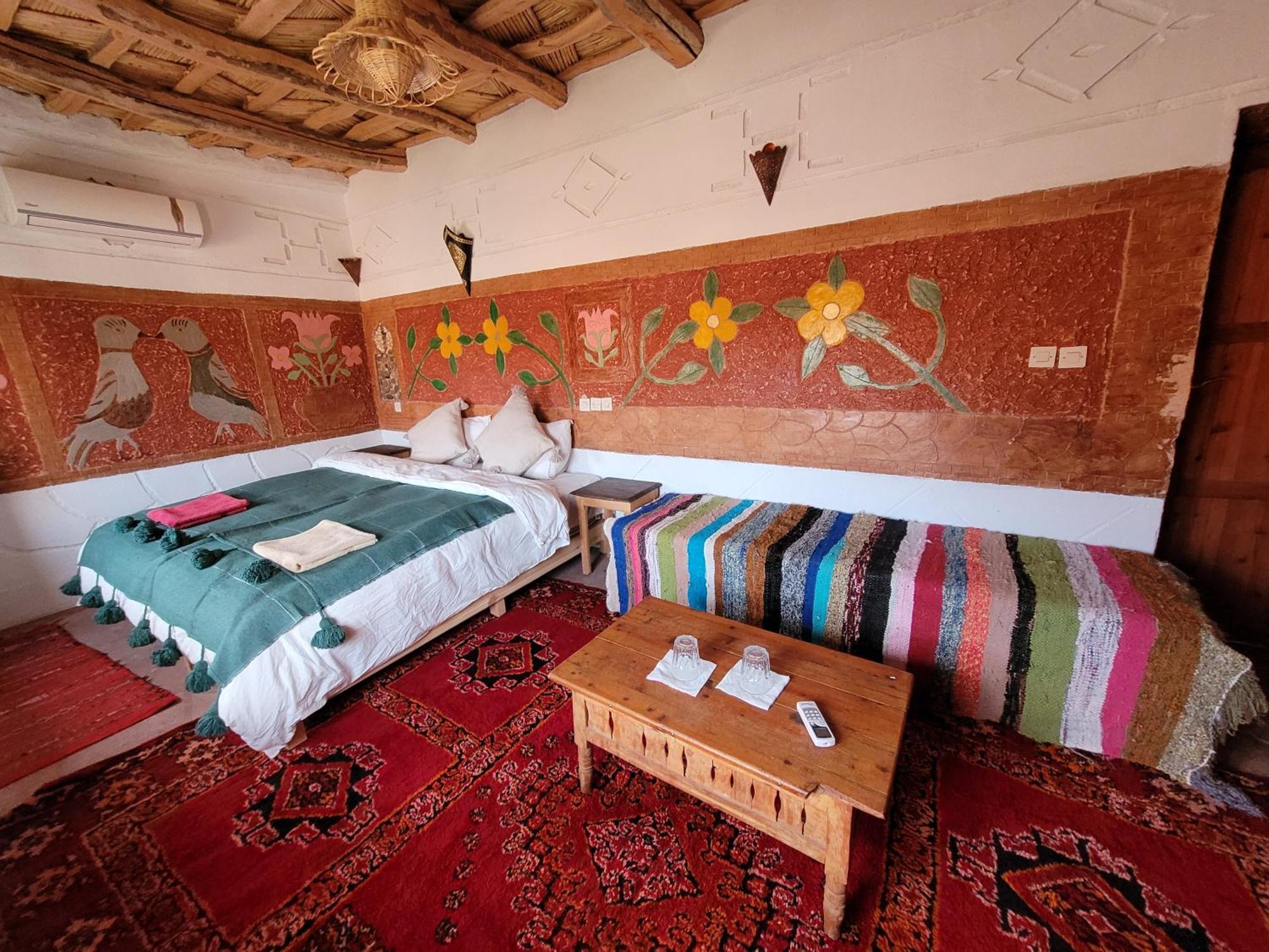 Kasbah Chems Hotel Kelaat-M'Gouna Стая снимка